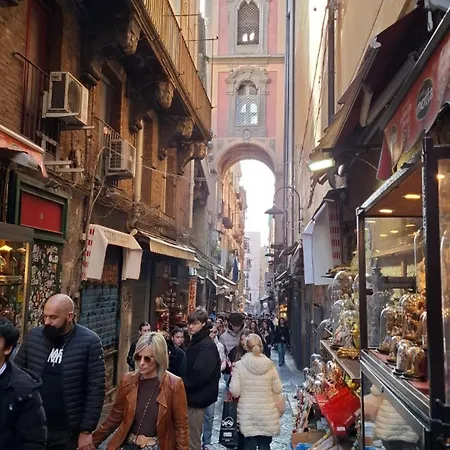 White 2 San Gregorio 14 * Naples