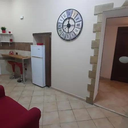 White 2 San Gregorio 14 Nápoles